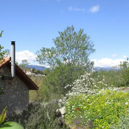Holiday home Steinhaus In Leonido Mit Parkplatz
